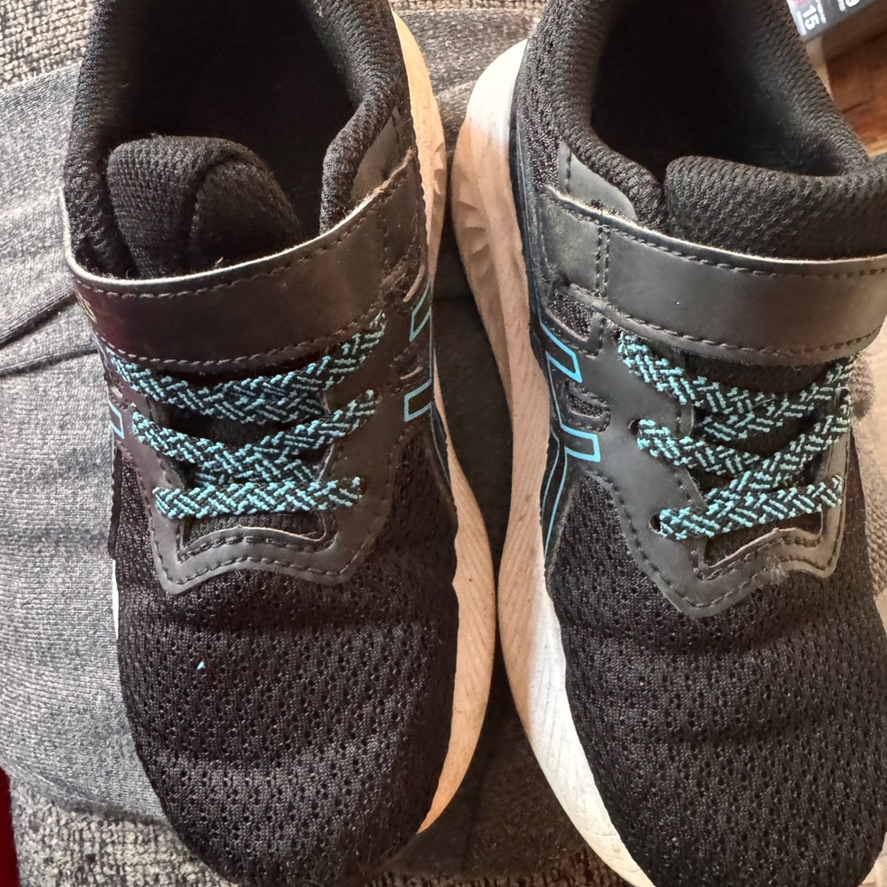 Asics Black Kids Sneakers with Teal Accents